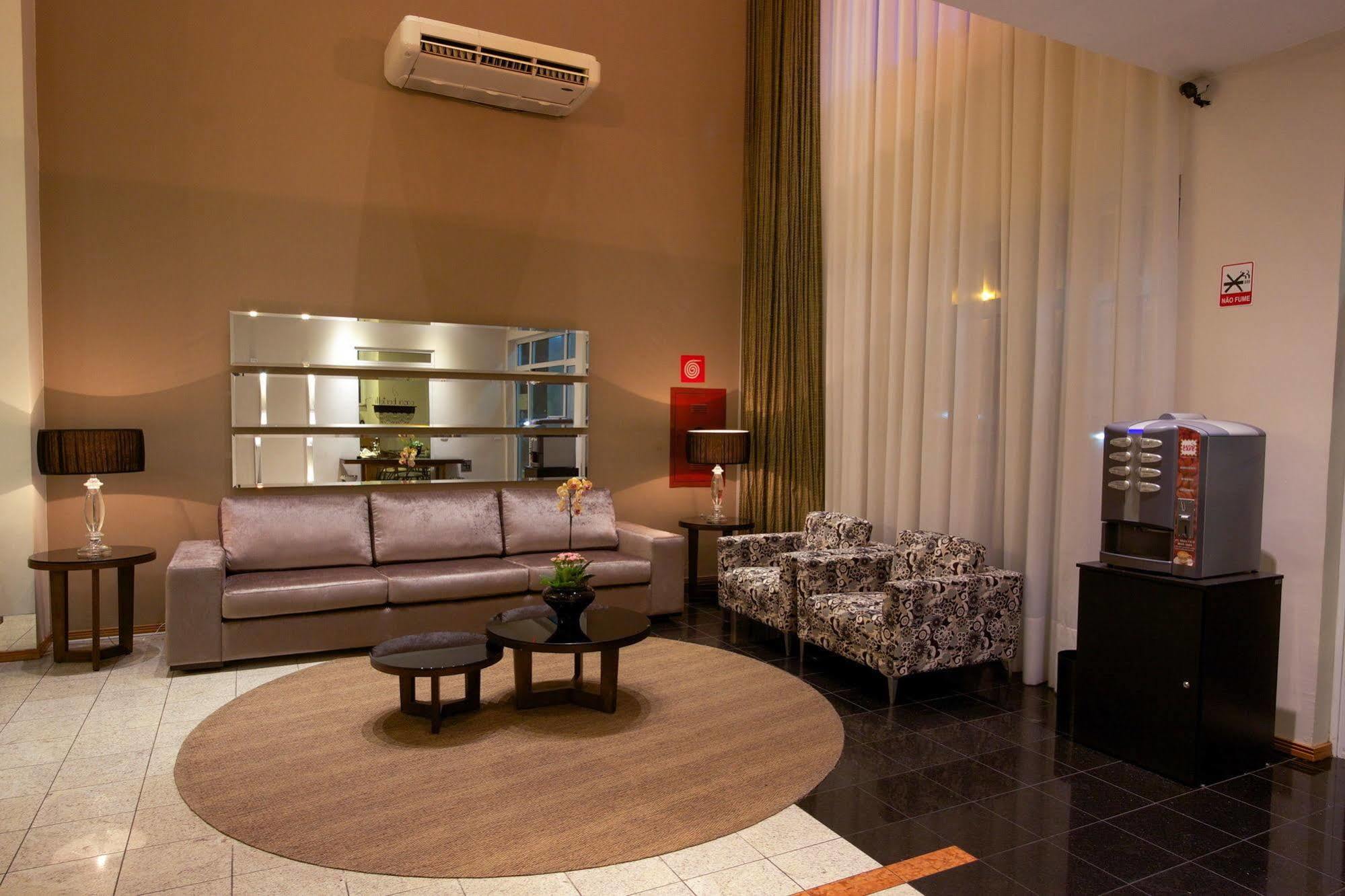 Hotel Bristol Centro Civico Curitiba Exterior foto